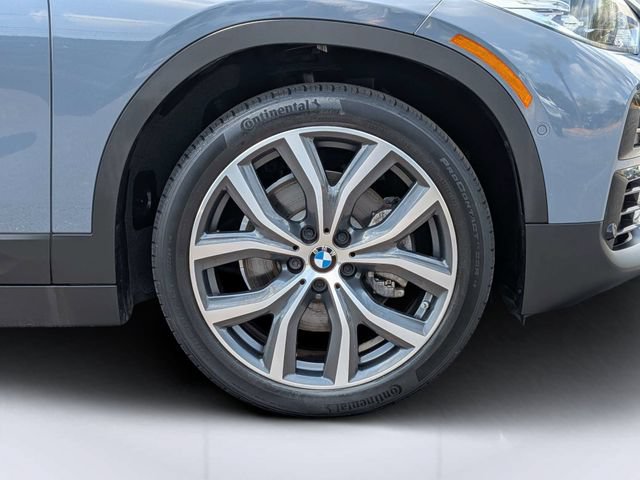 Used 2022 BMW X2 sDrive28i w/ Convenience Package FWD image 11
