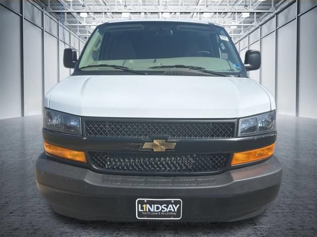 New 2026 Chevrolet Express 2500 RWD image 2