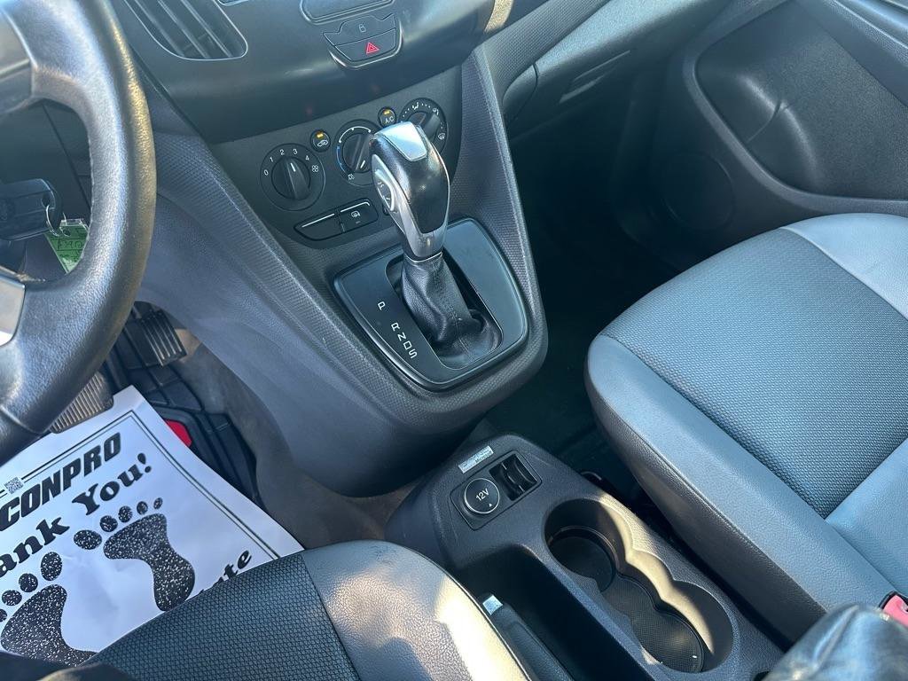 Used 2015 Ford Transit Connect XL image 17