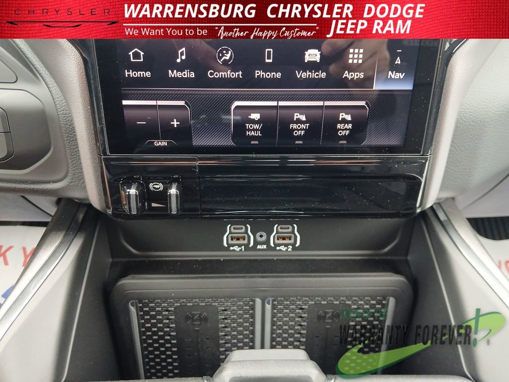 New 2026 RAM 2500 Laramie AWD/4WD image 23