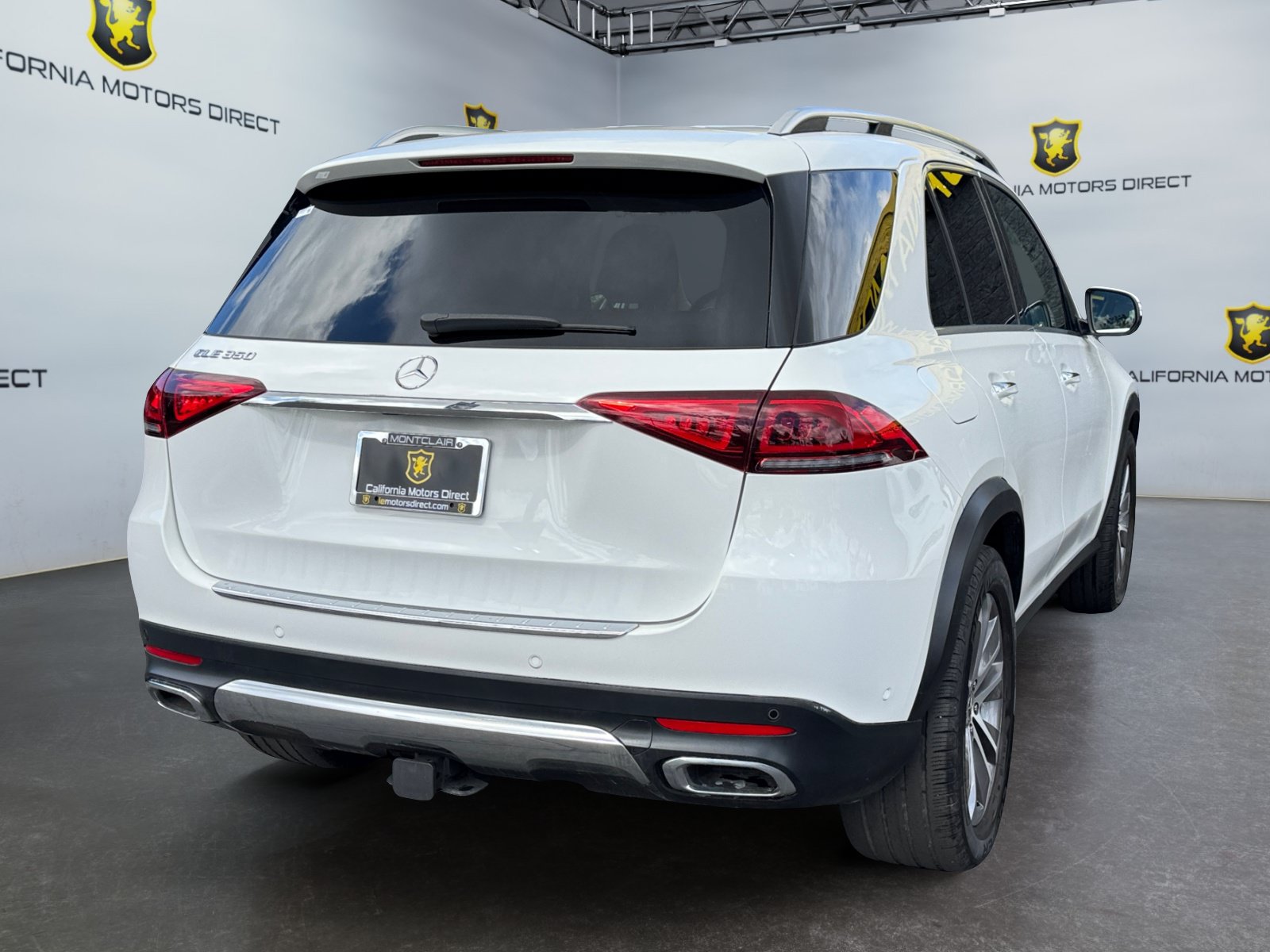 Used 2022 Mercedes-Benz GLE 350 w/ Premium Package image 5