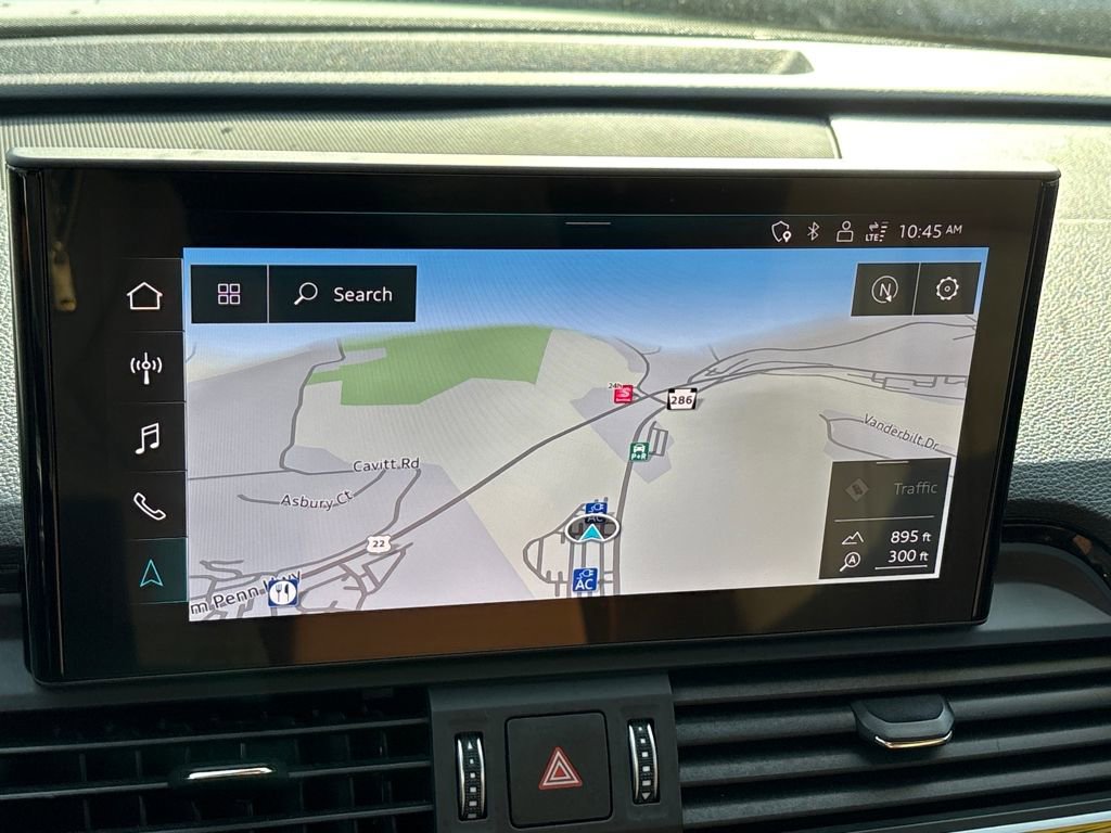 Used 2021 Audi Q5 e Premium Plus w/ Premium Plus Package image 11