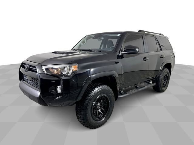 Used 2020 Toyota 4Runner TRD Off-Road AWD/4WD image 4