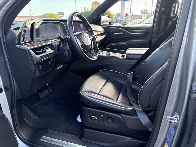 Used 2023 Cadillac Escalade Premium Luxury image 23