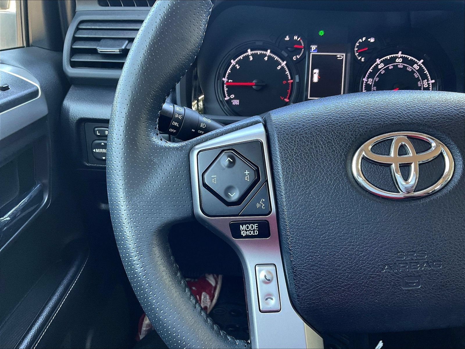 Used 2024 Toyota 4Runner SR5 AWD/4WD image 13