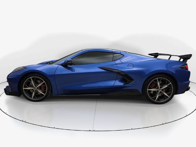Used 2021 Chevrolet Corvette Stingray Preferred Cpe w/ Z51 Performance Package RWD image 9