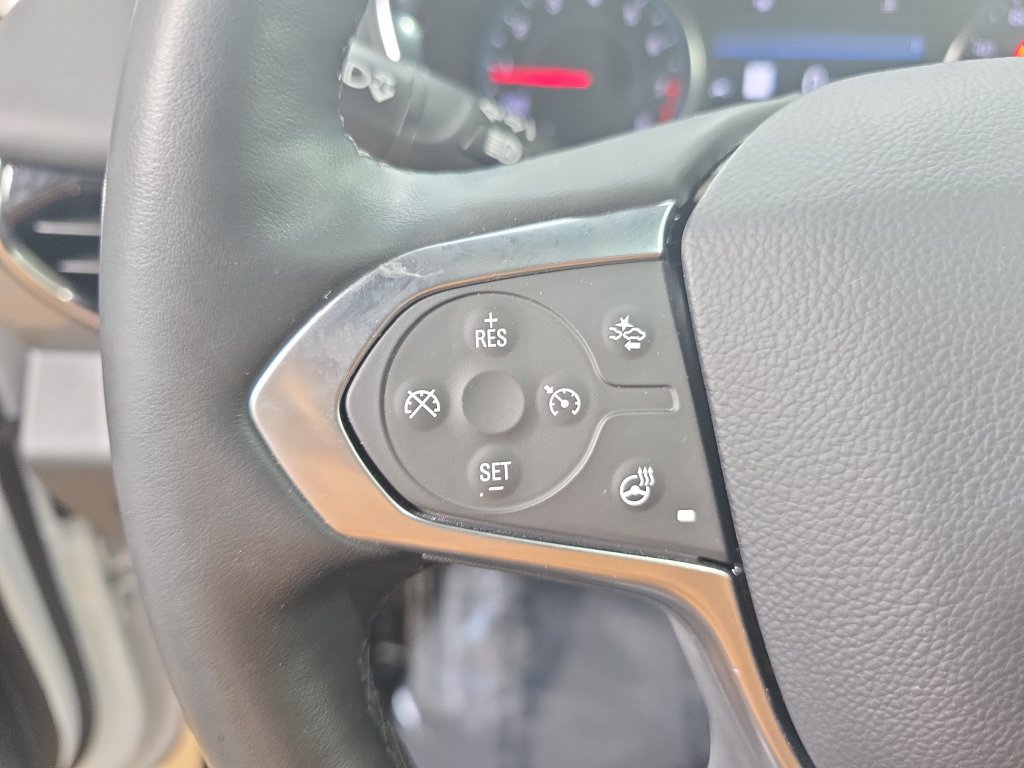 Used 2023 Chevrolet Traverse LT w/ LT Premium Package AWD/4WD image 22
