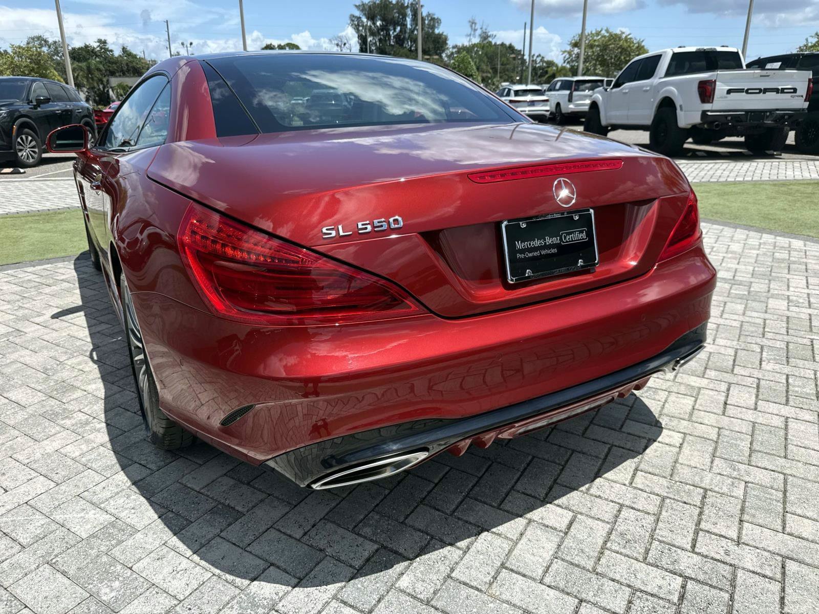 Certified 2020 Mercedes-Benz SL 550 image 9