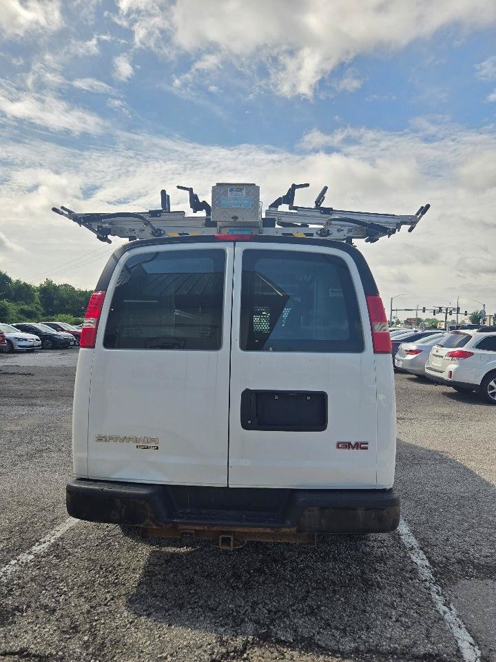 Used 2014 GMC Savana 3500 RWD image 6