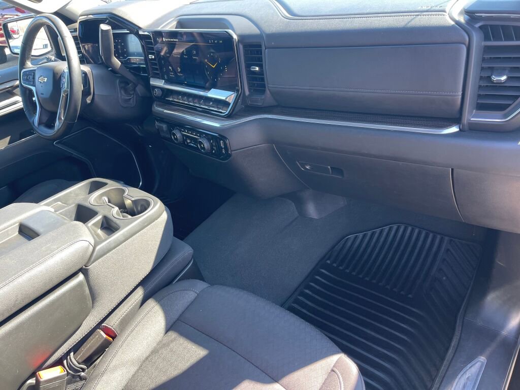 Used 2025 Chevrolet Silverado 1500 LT image 23