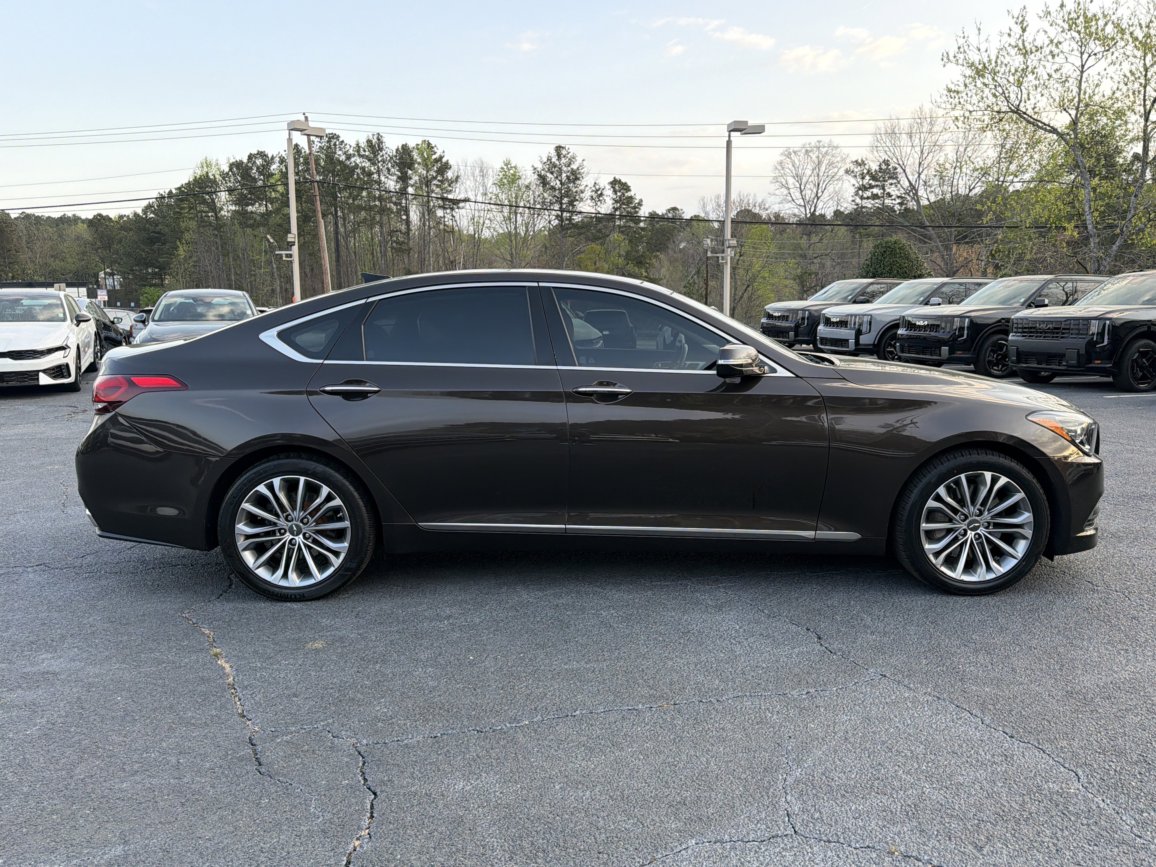 Used 2017 Genesis G80 3.8 w/ Option Group 02 image 6