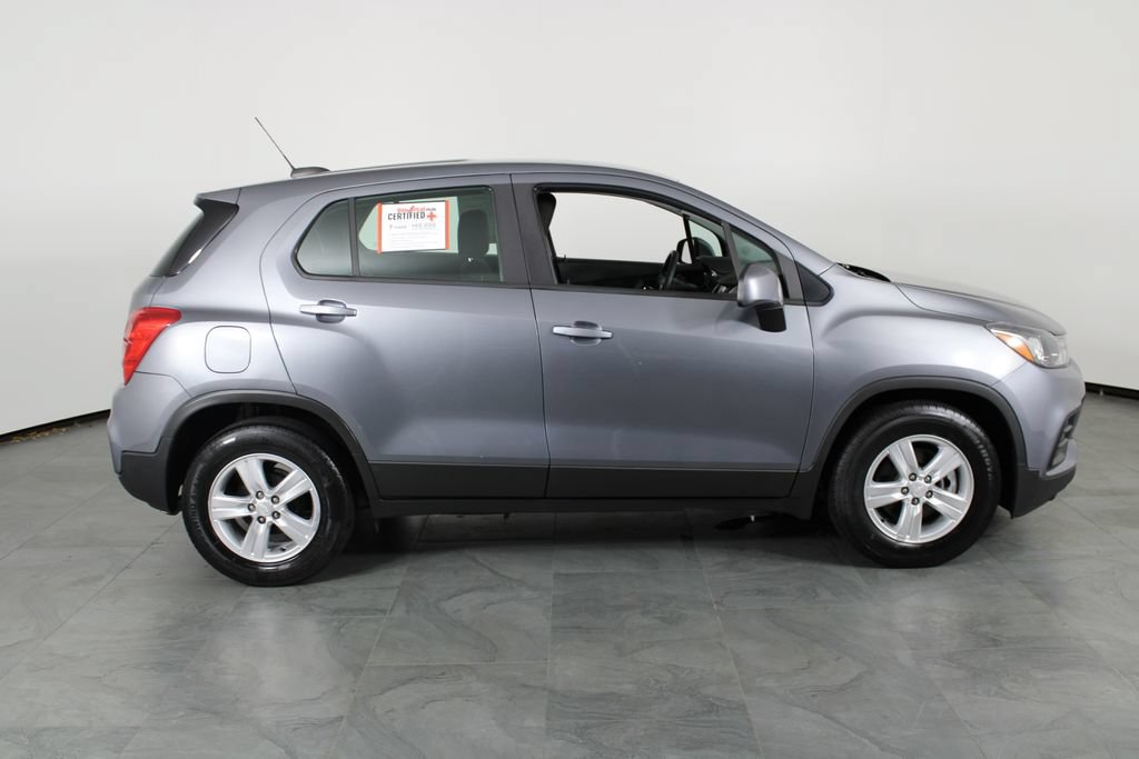 Used 2020 Chevrolet Trax LS FWD image 14