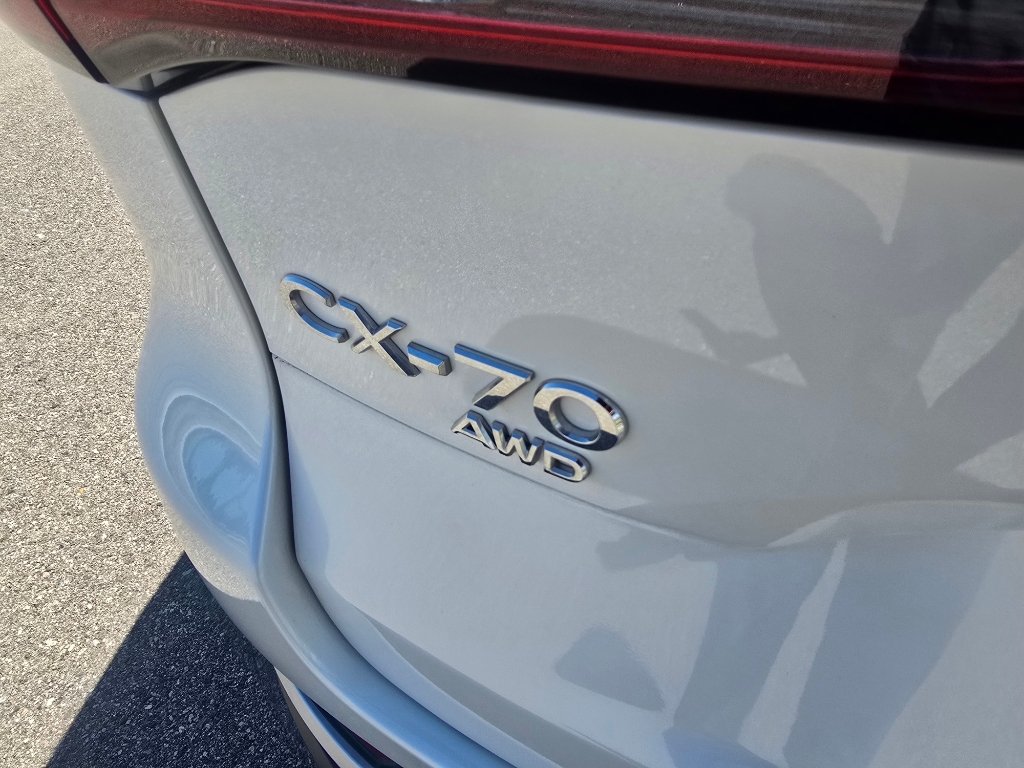 Used 2025 MAZDA CX-70 Plug-In Hybrid w/ Premium Pkg AWD/4WD image 10