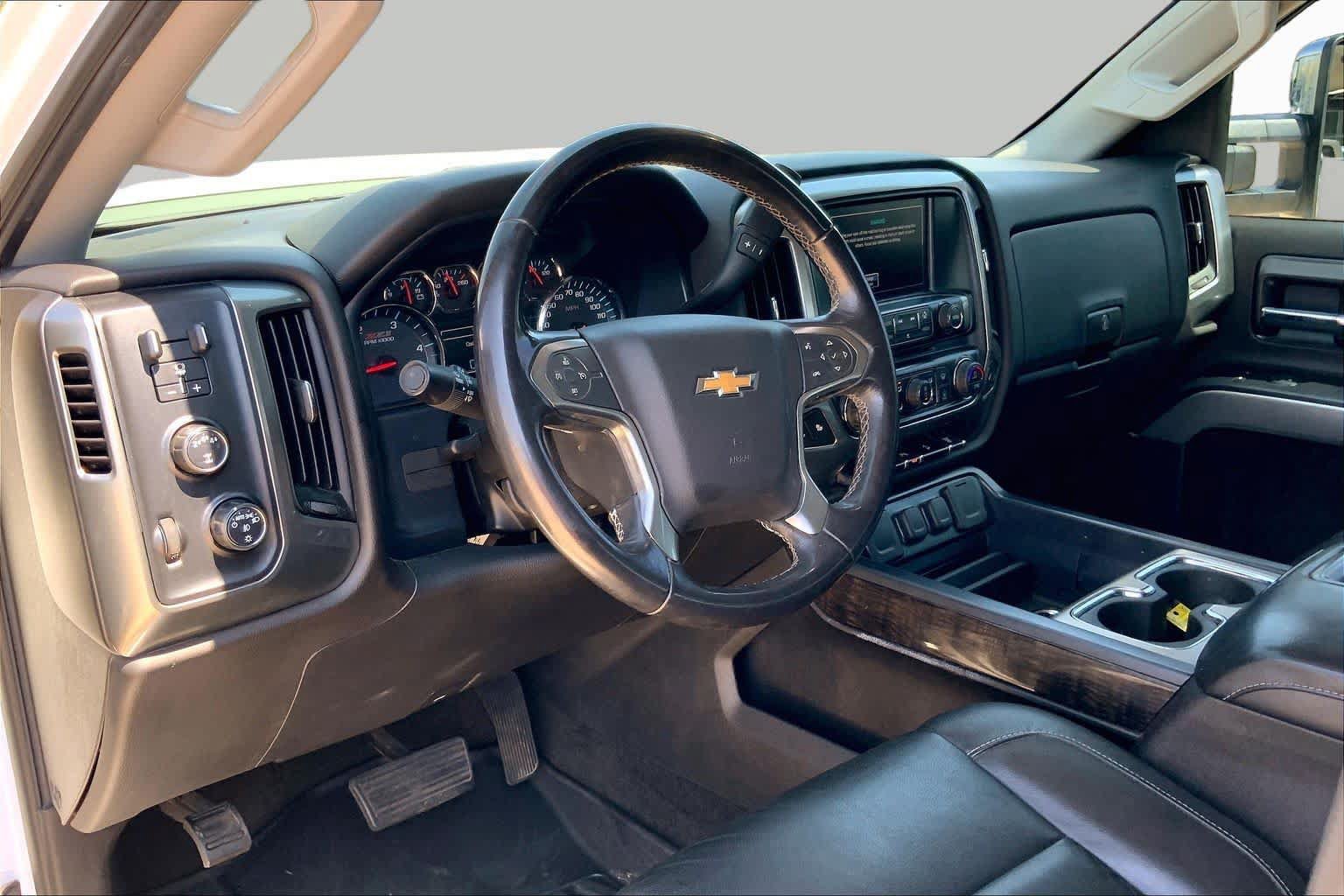 Used 2018 Chevrolet Silverado 2500 LT w/ Custom Sport Edition AWD/4WD image 16