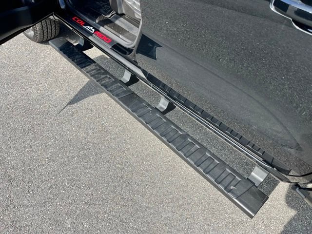 Used 2024 Chevrolet Colorado LT image 18