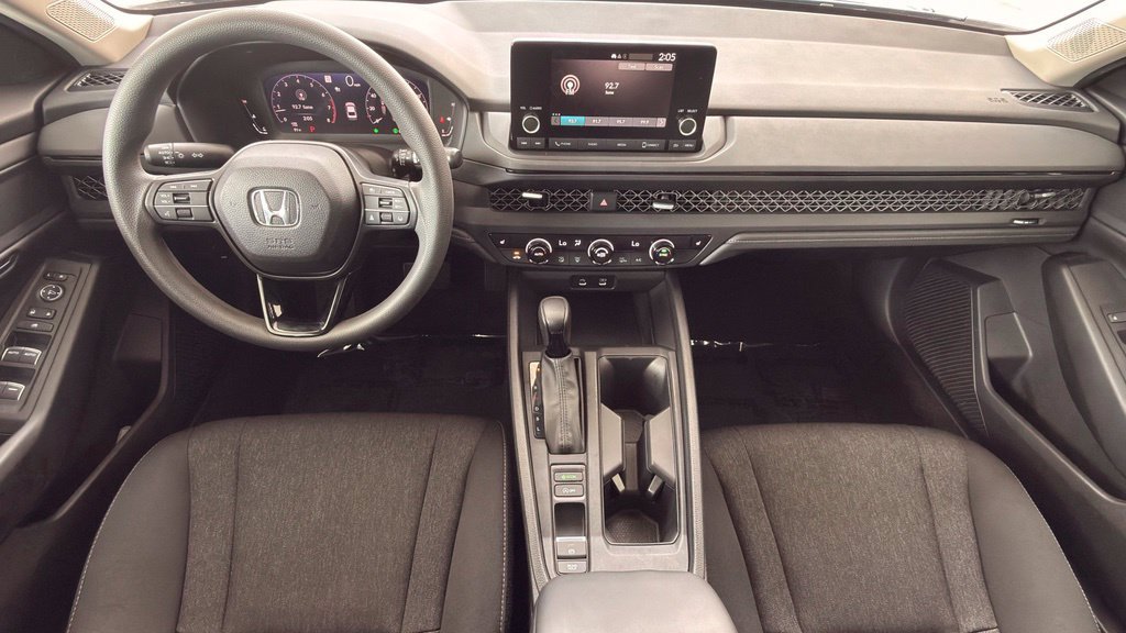 Certified 2023 Honda Accord EX image 21