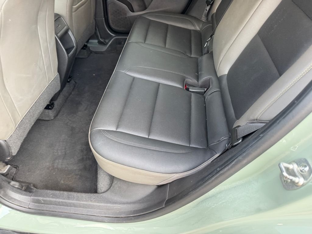 Used 2025 Chevrolet Trax ACTIV FWD image 13