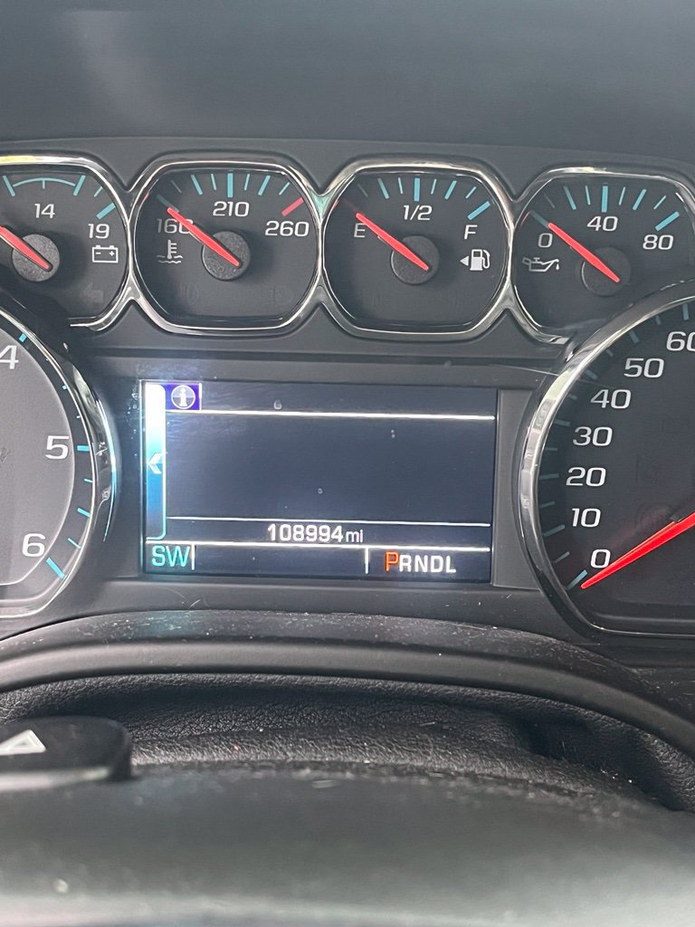 Used 2019 Chevrolet Suburban LT AWD/4WD image 7