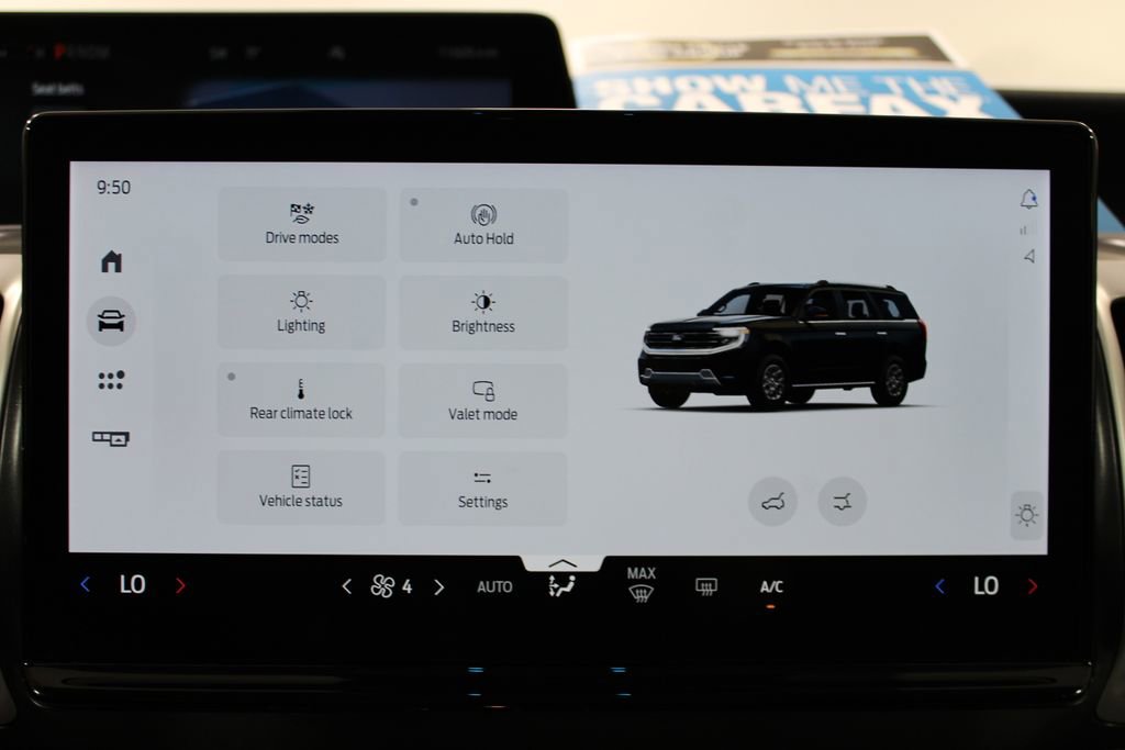 Used 2025 Ford Expedition Active image 50