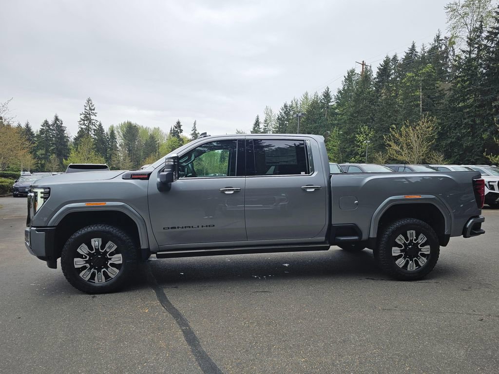 New 2026 GMC Sierra 3500 Denali w/ Denali Reserve Package AWD/4WD image 2