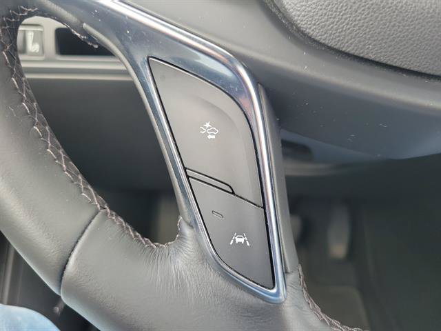 Certified 2022 Cadillac XT5 Luxury FWD image 40
