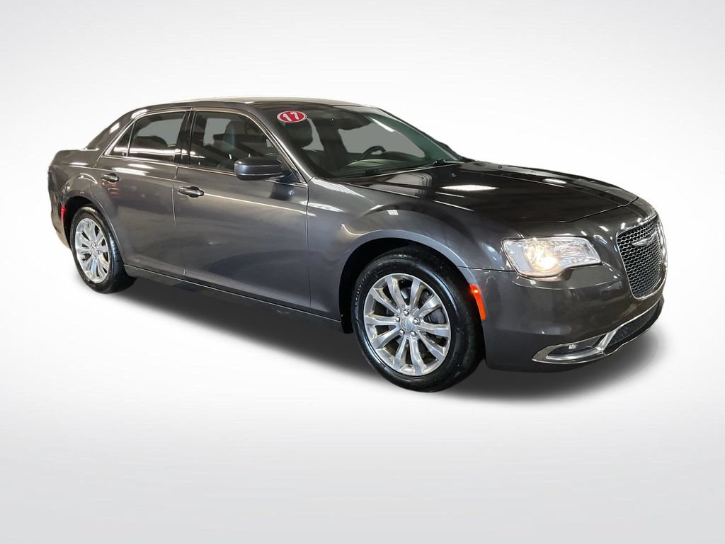 Used 2017 Chrysler 300 Limited w/ Driver Convenience Group AWD/4WD image 8