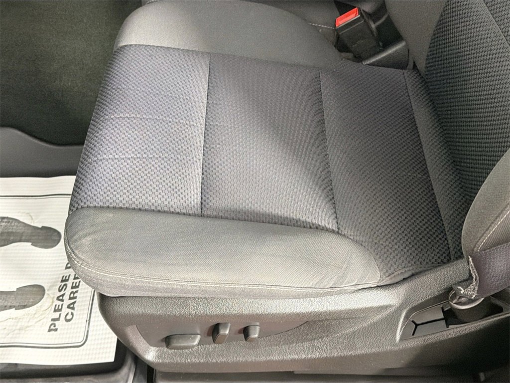 Used 2017 Chevrolet Silverado 1500 LT image 17