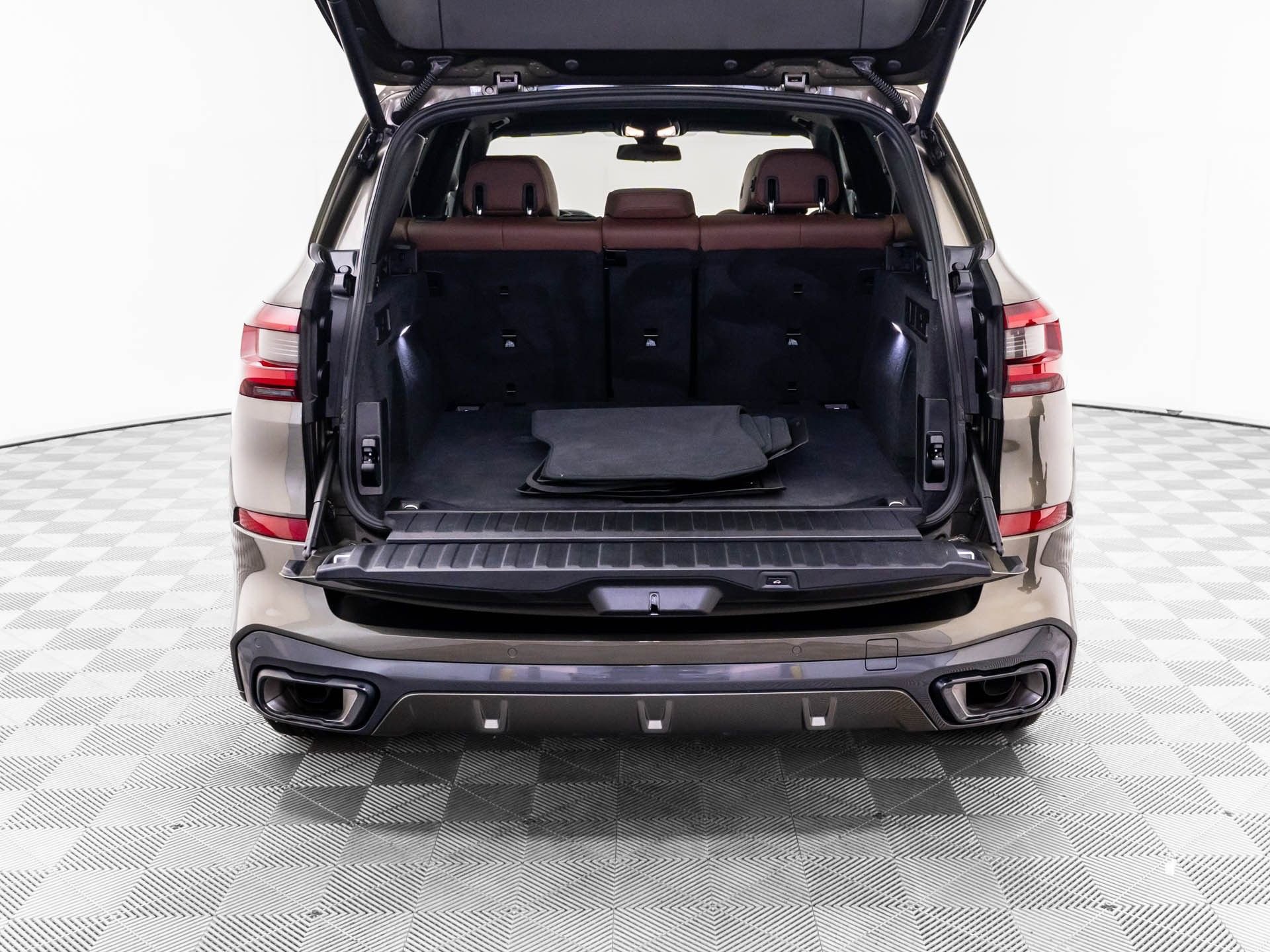 Certified 2023 BMW X5 xDrive40i w/ M Sport Package AWD/4WD image 32