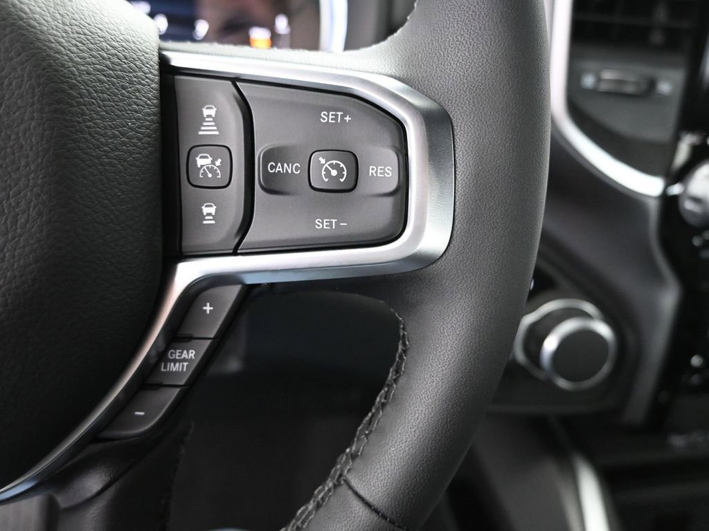 Used 2025 RAM 1500 Big Horn image 35