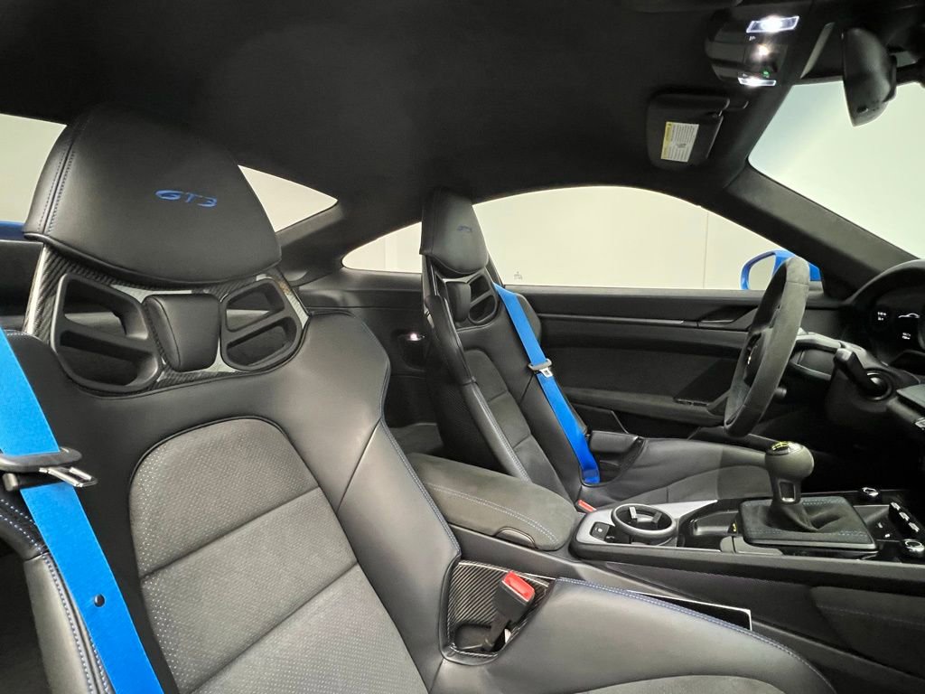 Used 2022 Porsche 911 GT3 image 18