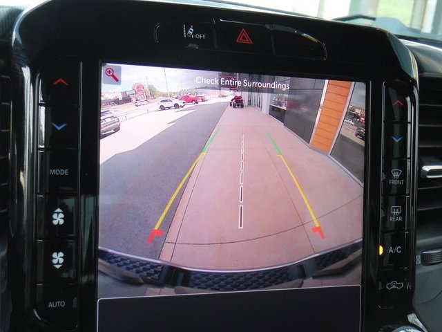 New 2026 RAM 1500 4x4 Crew Cab image 24