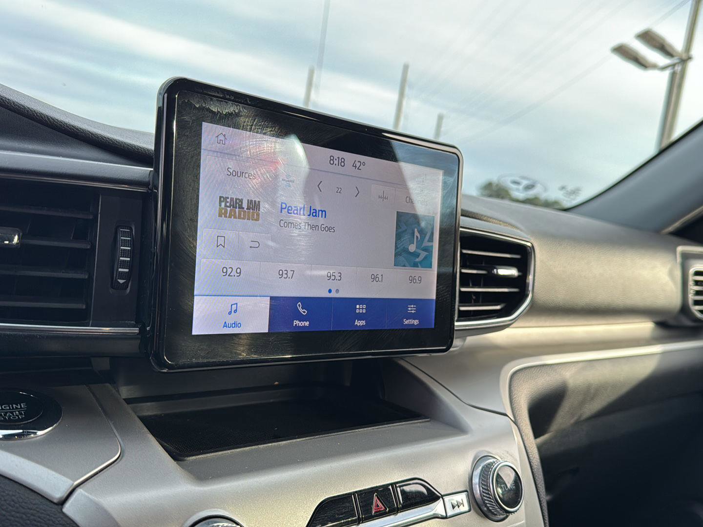 Used 2022 Ford Explorer XLT w/ Equipment Group 202A image 21