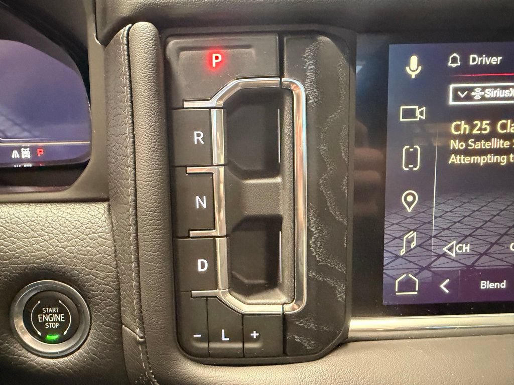 Used 2023 GMC Yukon Denali AWD/4WD image 37