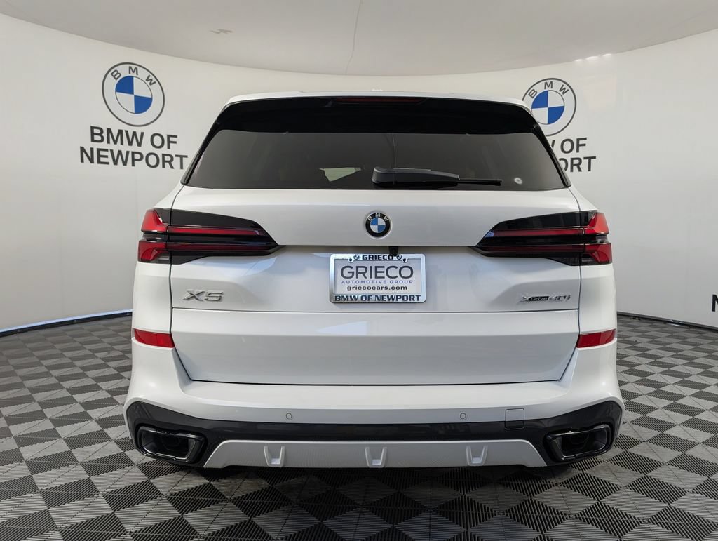 New 2026 BMW X5 xDrive40i w/ M Sport Package AWD/4WD image 7