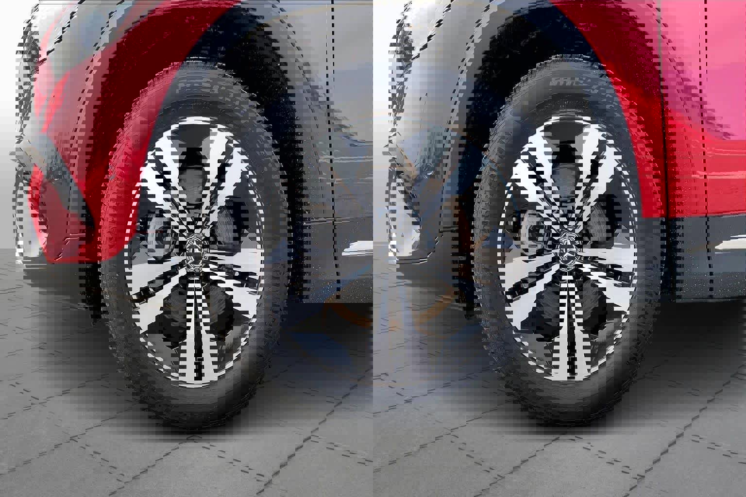 Certified 2024 Mercedes-Benz GLA 250 4MATIC image 11