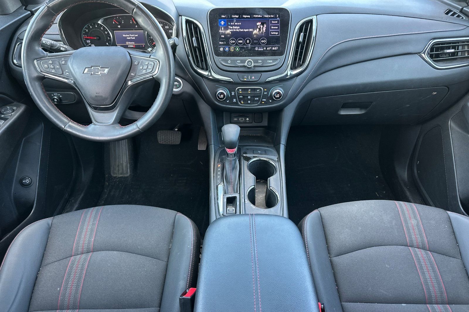 Used 2023 Chevrolet Equinox RS FWD image 15