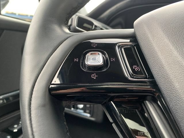 Used 2020 Lincoln Corsair Reserve w/ Equipment Group 201A AWD/4WD image 25
