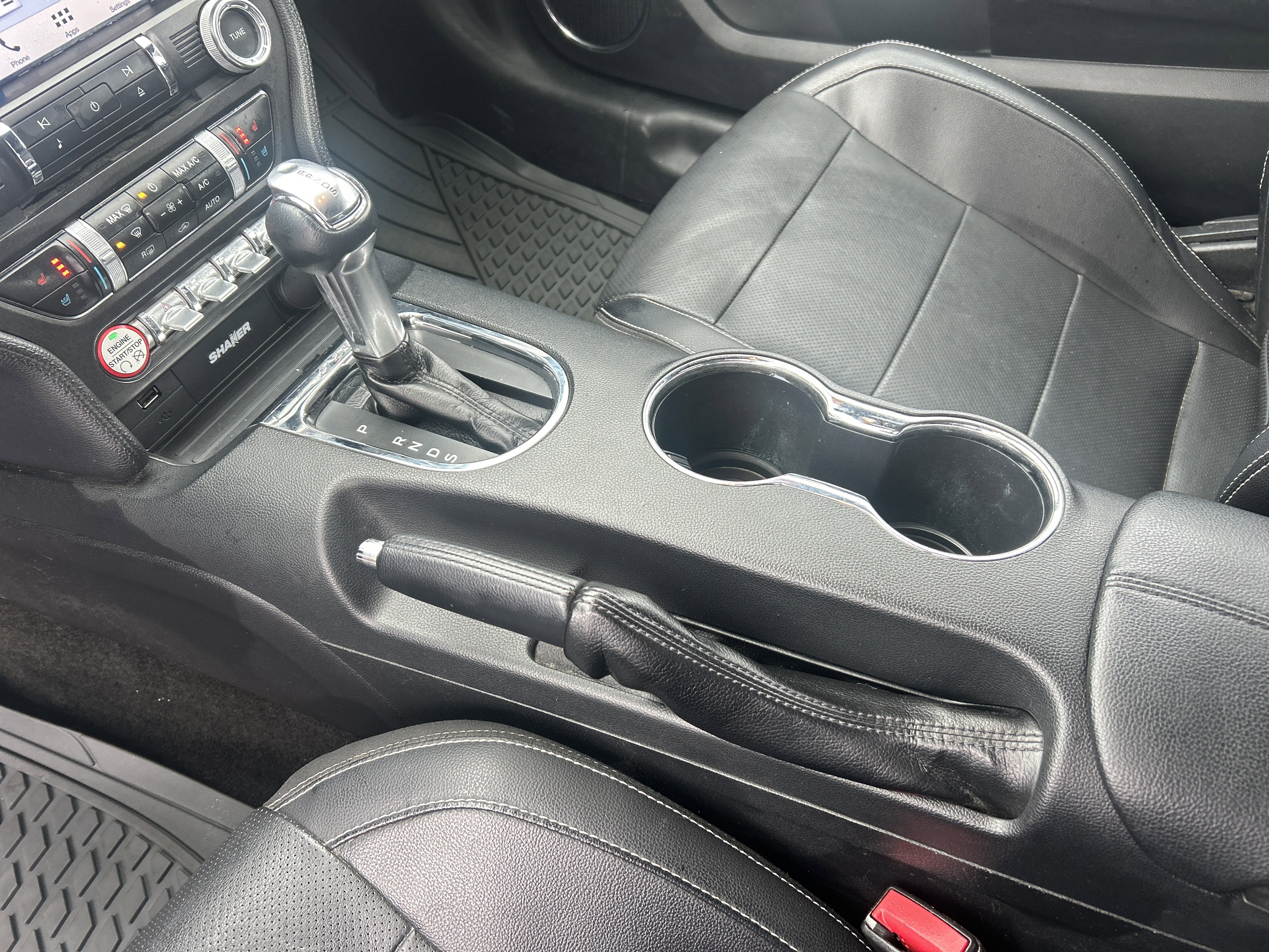 Used 2017 Ford Mustang Premium image 21