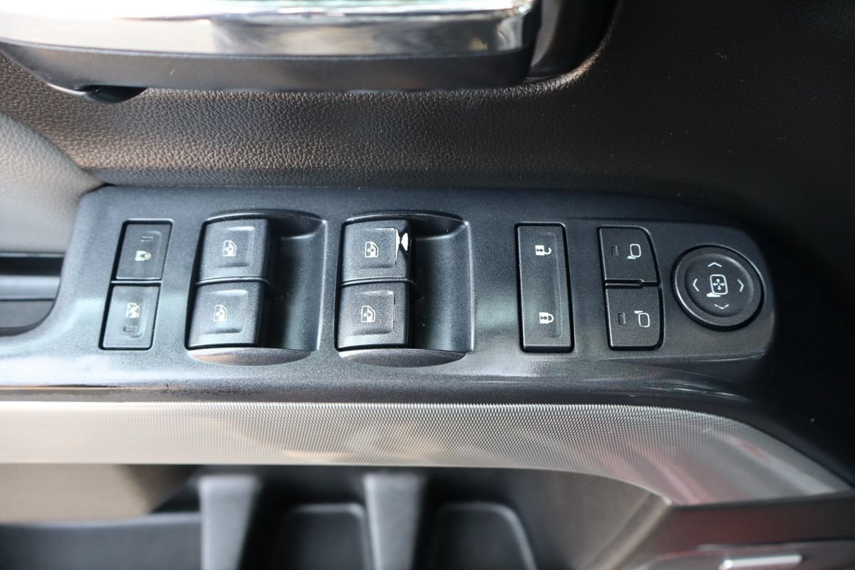Used 2015 Chevrolet Silverado 2500 LTZ w/ Duramax Plus Package AWD/4WD image 27
