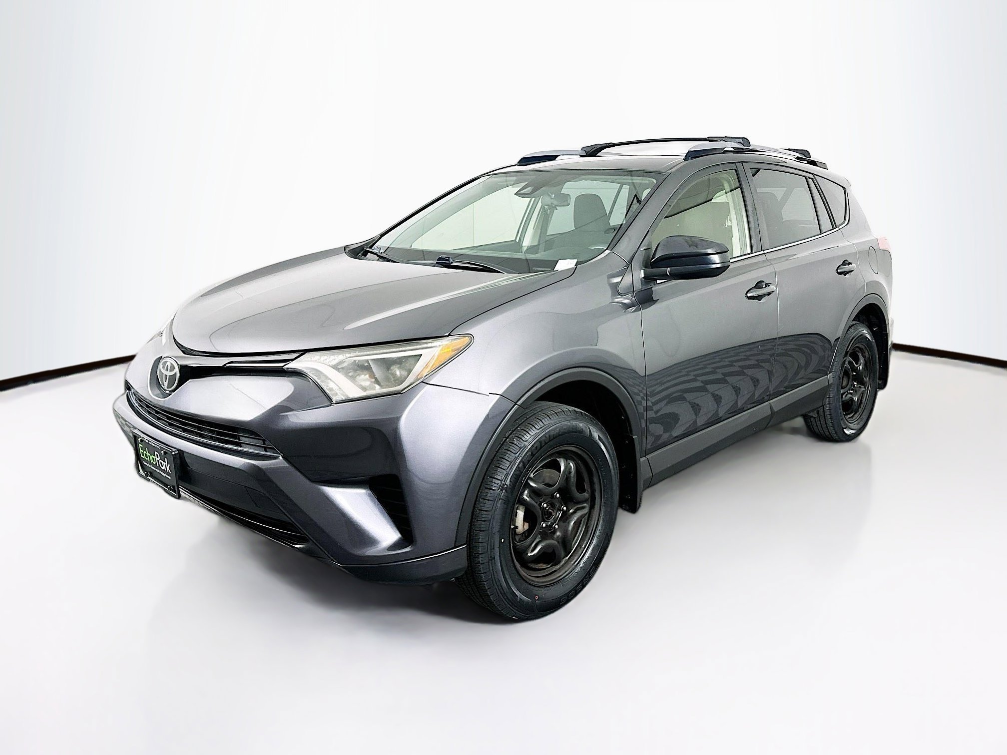 Used 2017 Toyota RAV4 LE image 3
