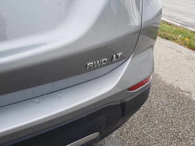 Used 2023 Chevrolet Equinox LT image 11