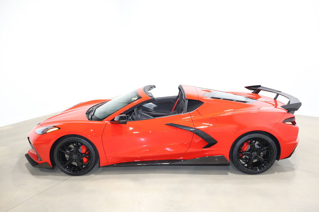 Used 2020 Chevrolet Corvette Stingray Premium Cpe w/ 3LT Preferred Equipment Group image 14