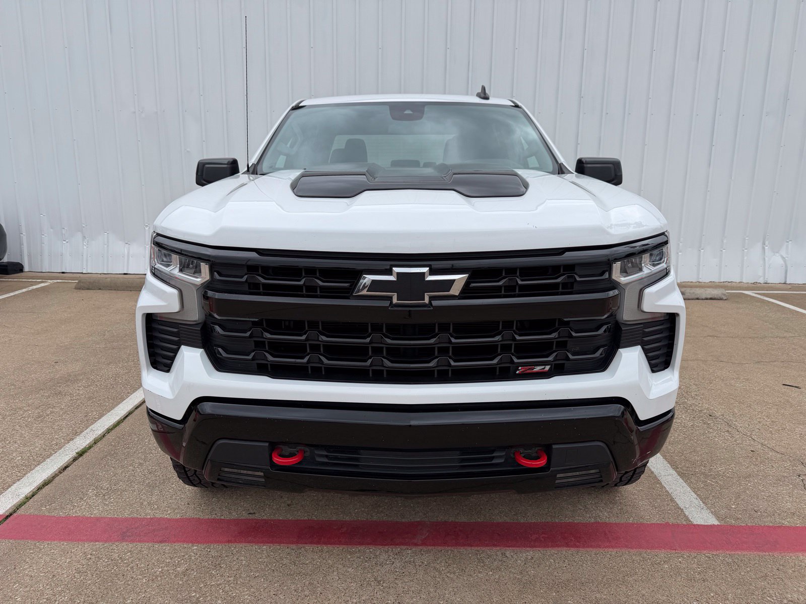 Used 2024 Chevrolet Silverado 1500 LT Trail Boss w/ Protection Package AWD/4WD image 10