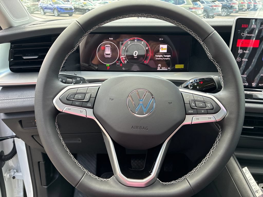 New 2026 Volkswagen Tiguan SE AWD/4WD image 12