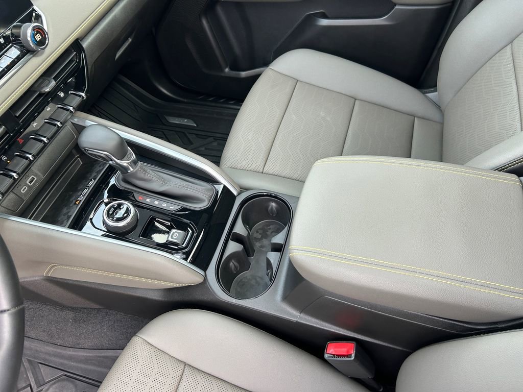 Used 2025 Chevrolet Colorado ZR2 w/ Technology Package image 20