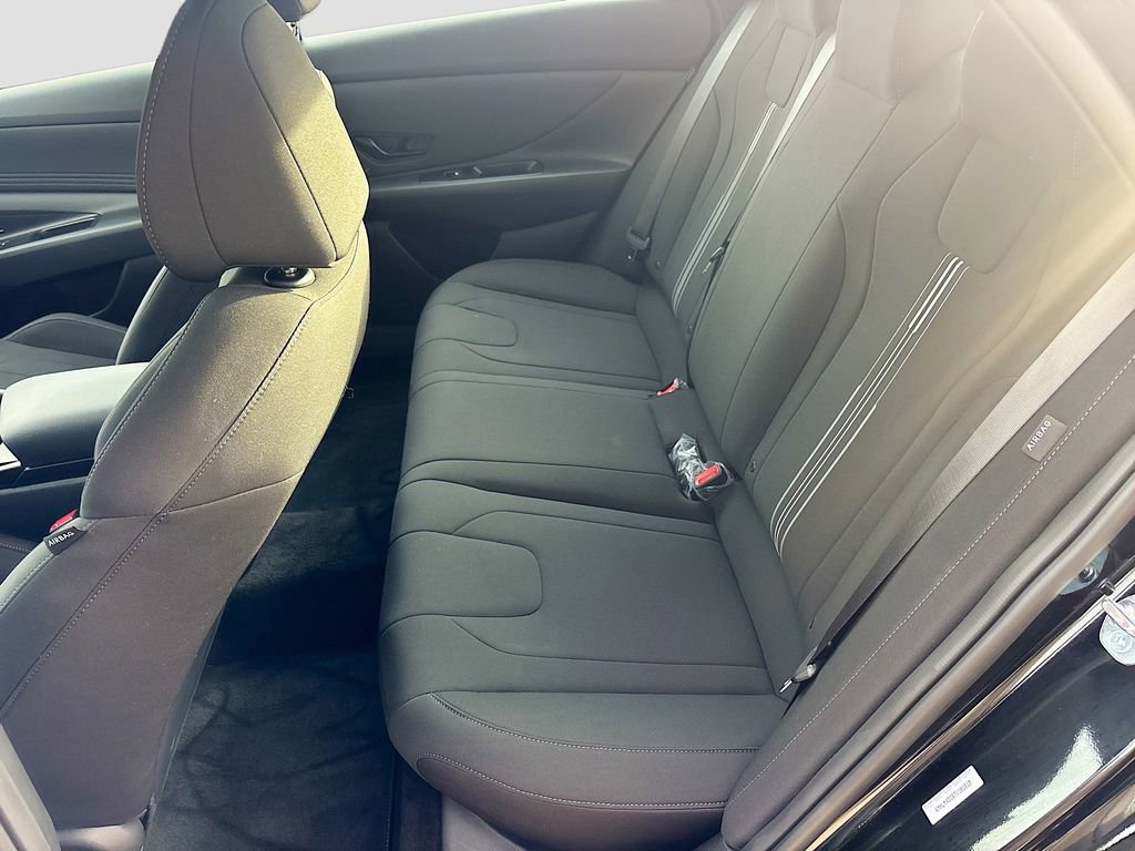 Certified 2026 Hyundai Elantra Sport image 22