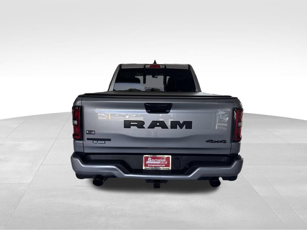 Used 2025 RAM 1500 Big Horn AWD/4WD image 7