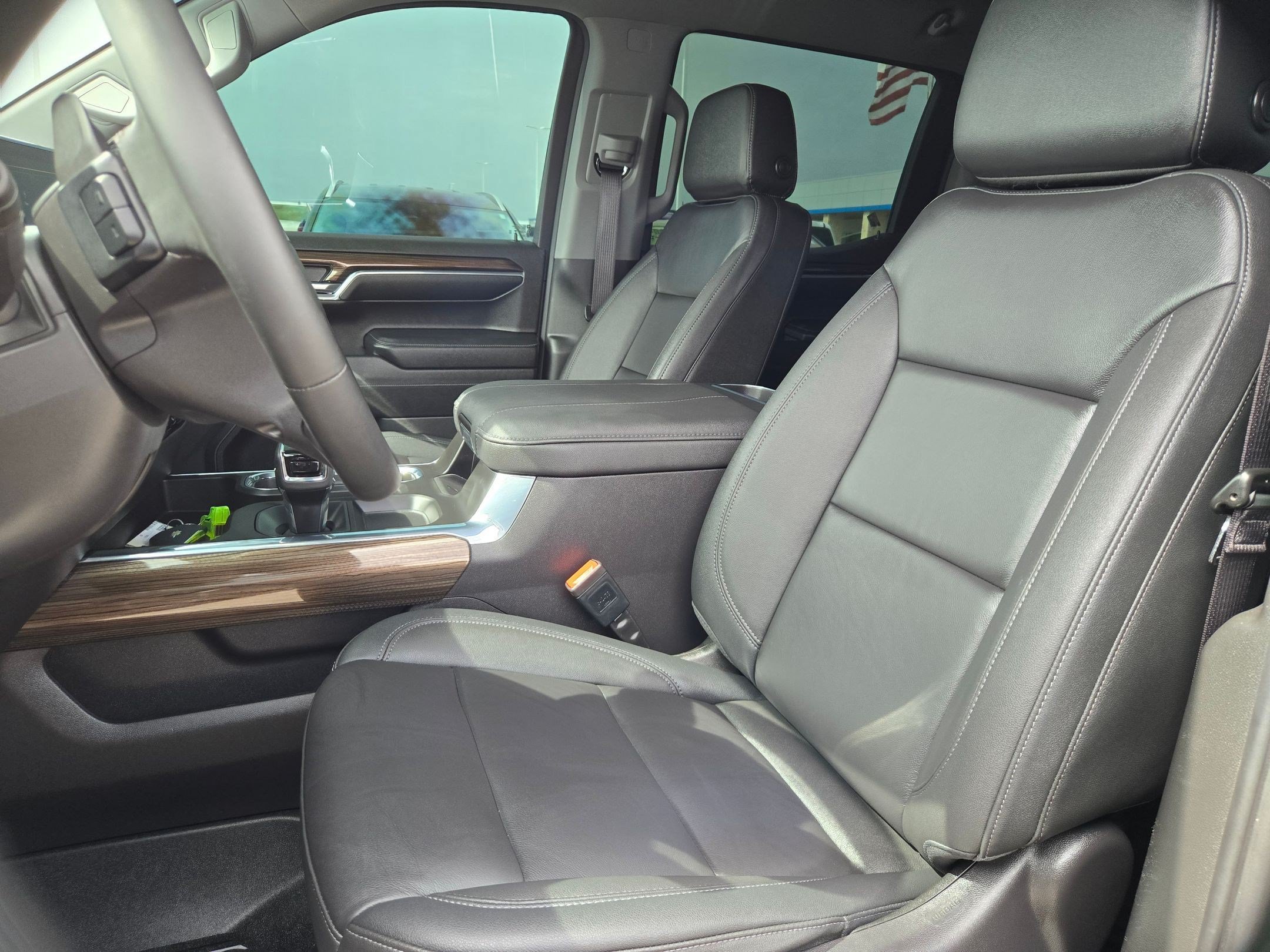 Certified 2024 Chevrolet Silverado 1500 LT Trail Boss w/ LT Trail Boss Premium Package AWD/4WD image 10