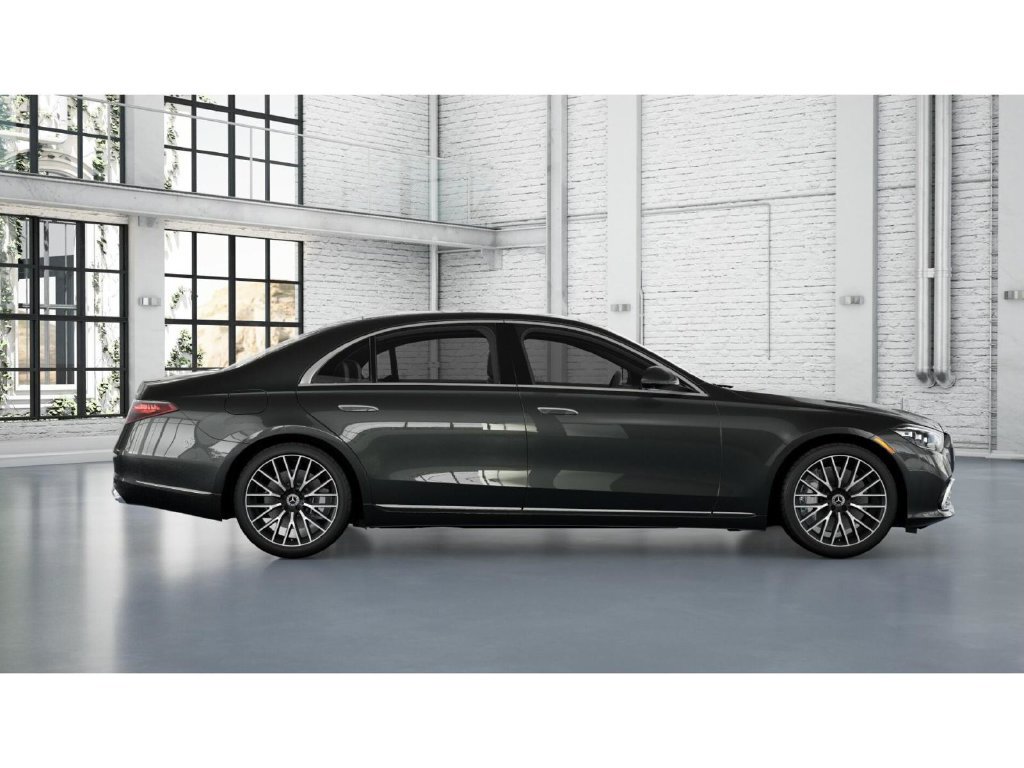 Used 2022 Mercedes-Benz S 580 4MATIC Sedan image 2