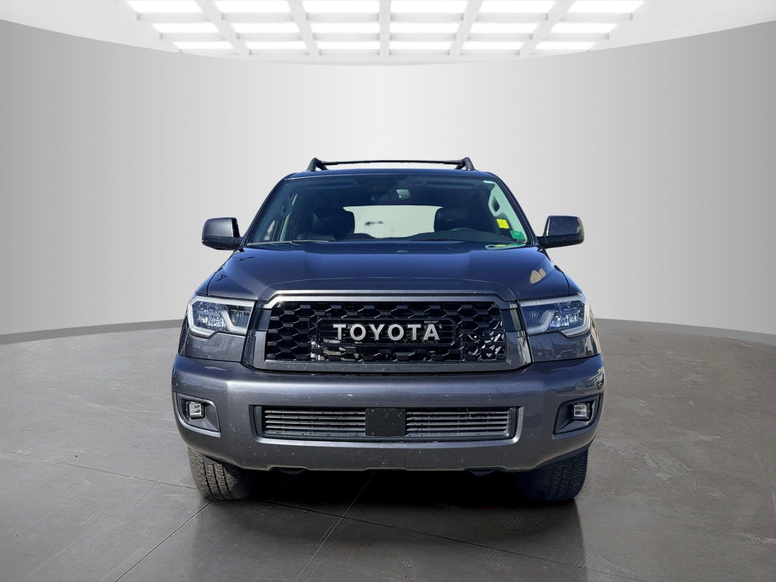 Used 2020 Toyota Sequoia TRD Pro AWD/4WD image 2